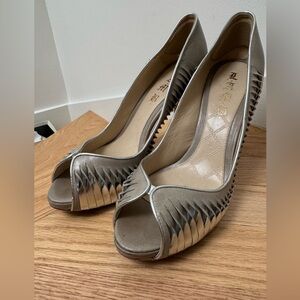 L.A.M.B. Georgina Grey & Silver Size 10 Heels